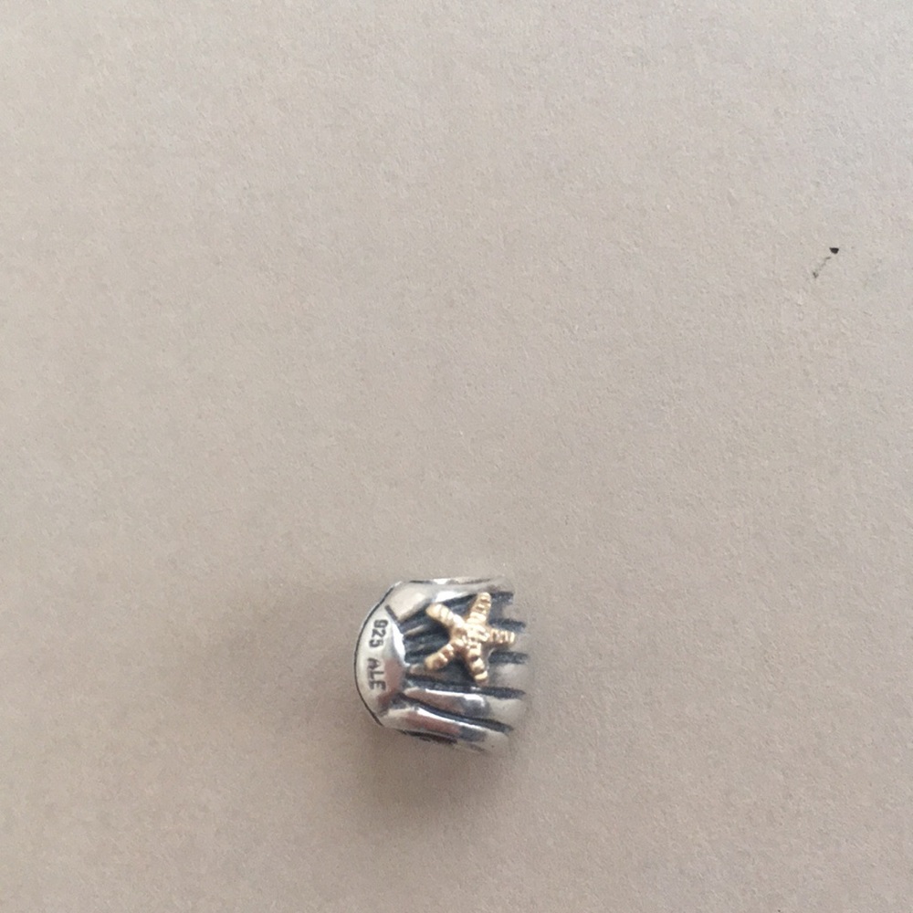 Pandora shell bead retired